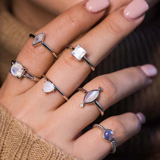 Moonstone Ring - Empyrean-MM-Juri Elle