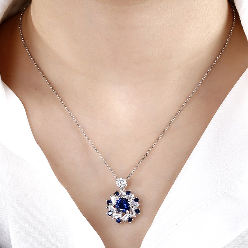Halo Round Cut Sterling Silver Necklace-JE-Juri Elle