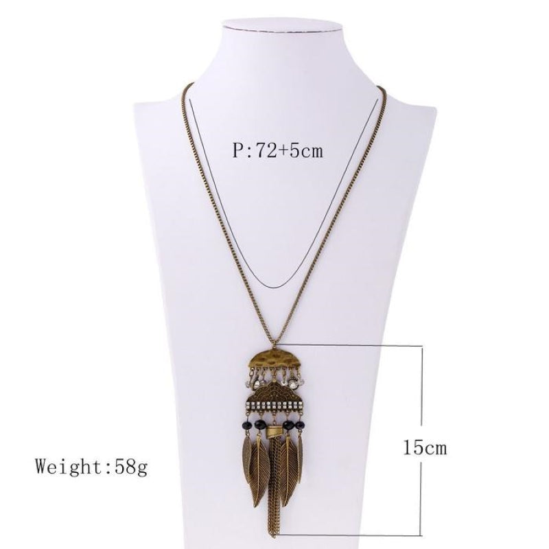 Collier bohème à pampilles et feuilles perlées
