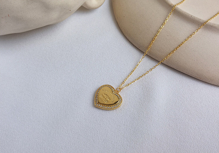 Collier en argent sterling plaqué or avec lettrage Halo en forme de cœur