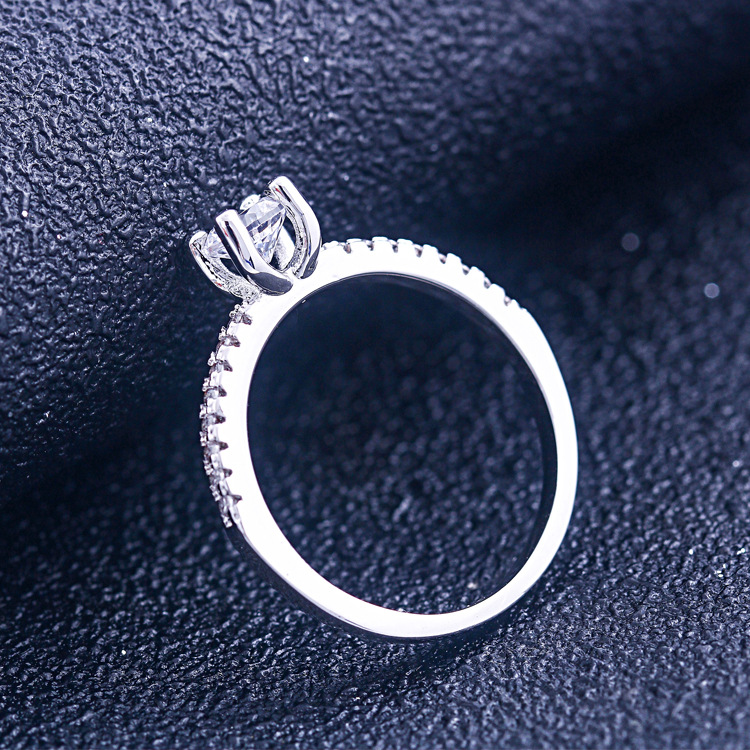 Simple Round Cut Sterling Silver Ring-TL-Juri Elle