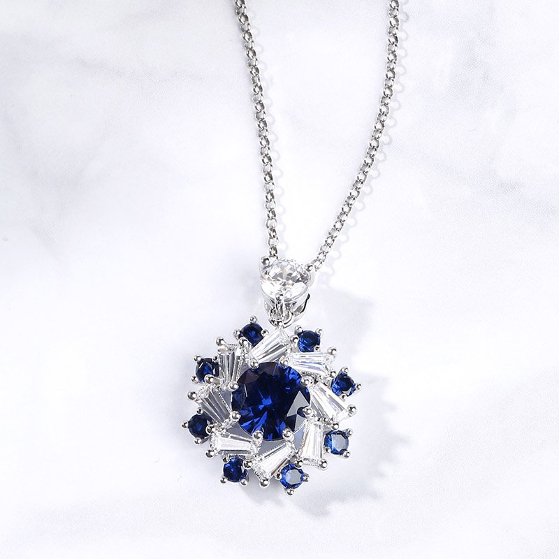 Halo Round Cut Sterling Silver Necklace-JE-Juri Elle