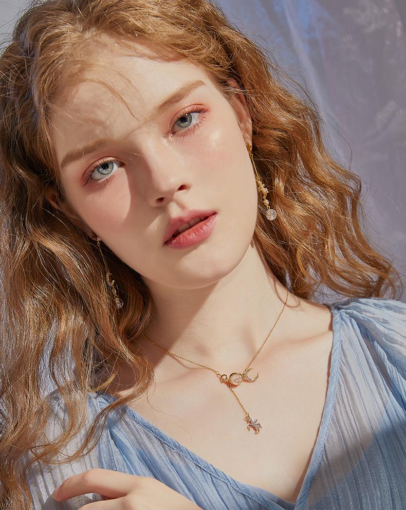 Unicorn Round Cut Sterling Silver Necklace