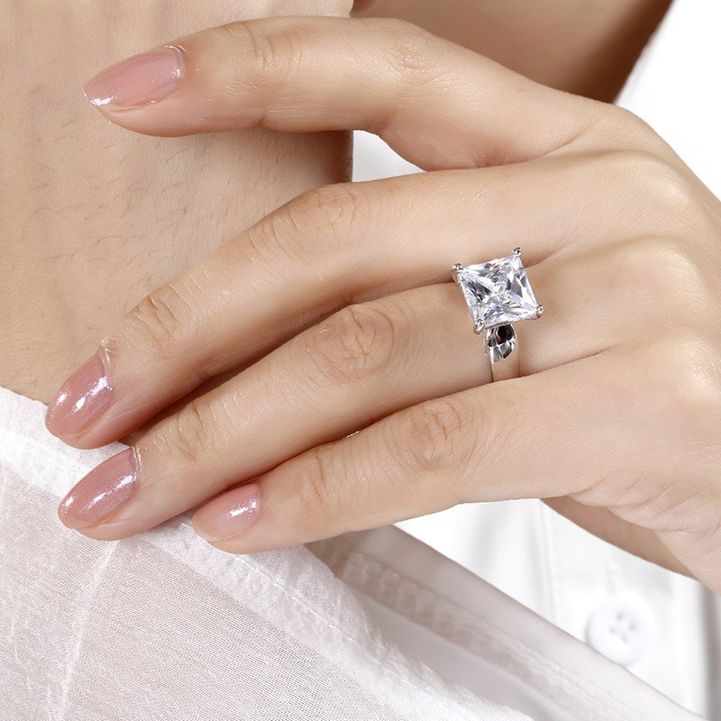 Solitaire Princess Cut Sterling Silver Ring-JE-Juri Elle