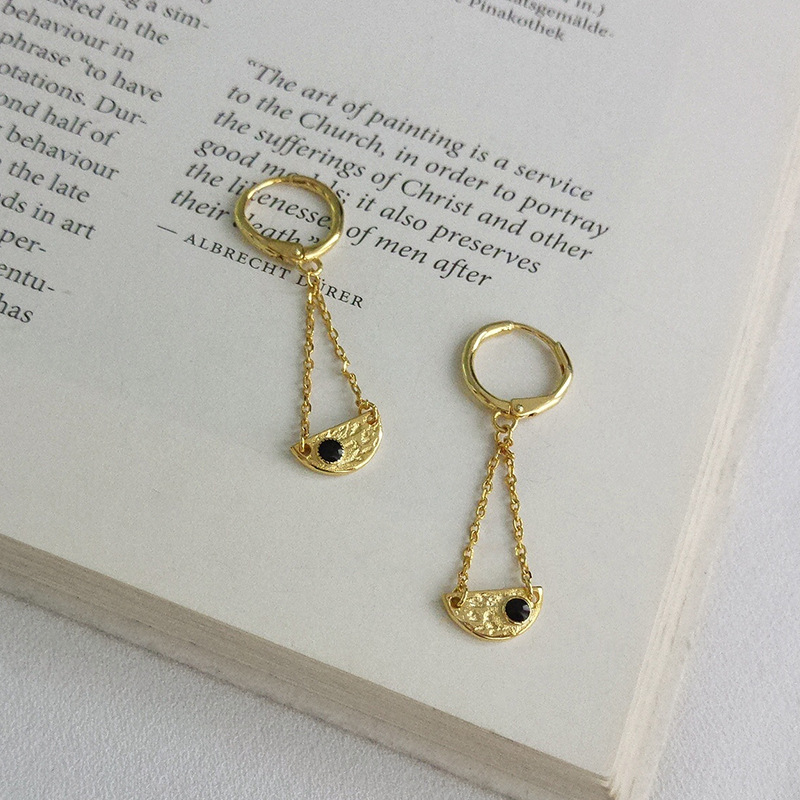 Semicircular Eye Sterling Silver Earring