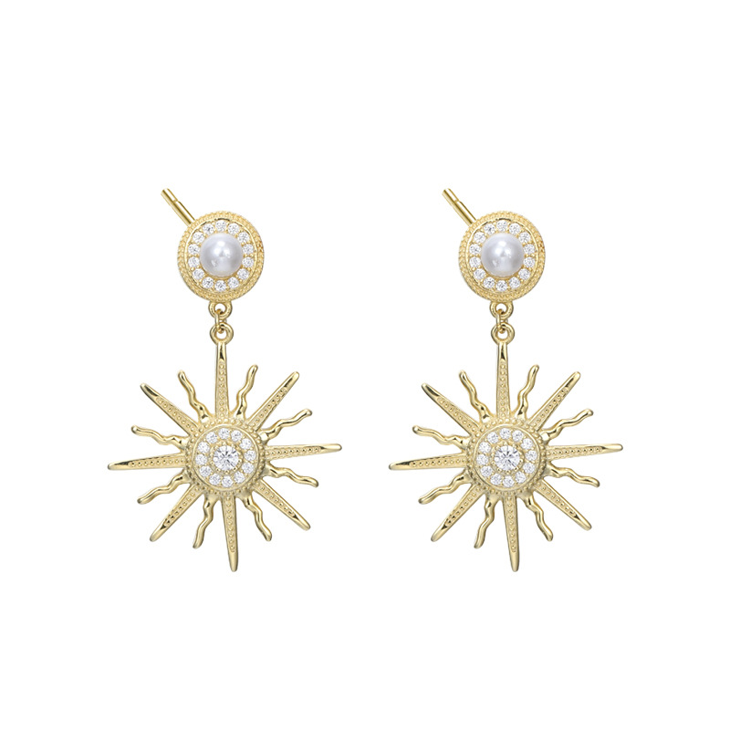 Golden Sun Flower Round Cut Sterling Silver Plated Gold Stud Earring