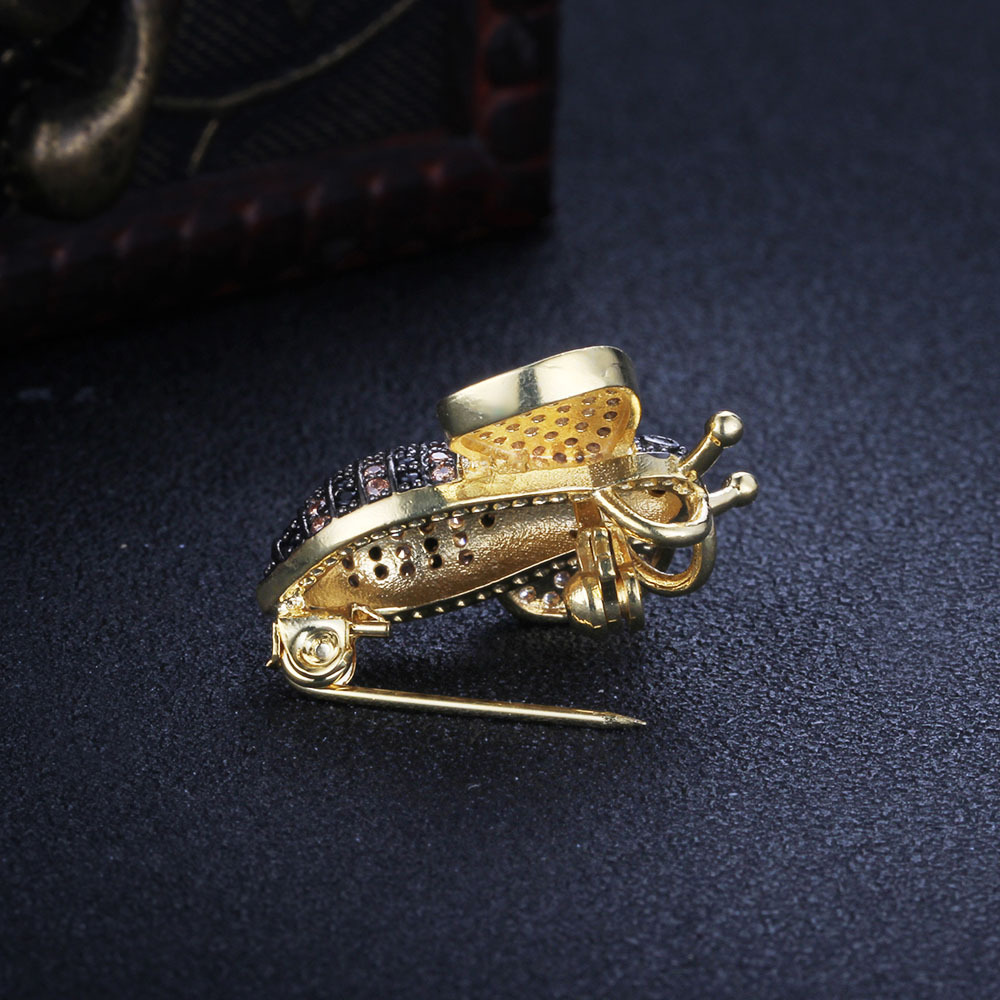 Multipurpose Bee Round Cut Alloy Brooch Necklace