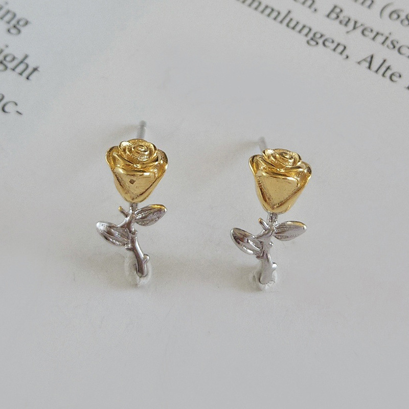 Three-dimensional Rose Sterling Silver Stud Earring