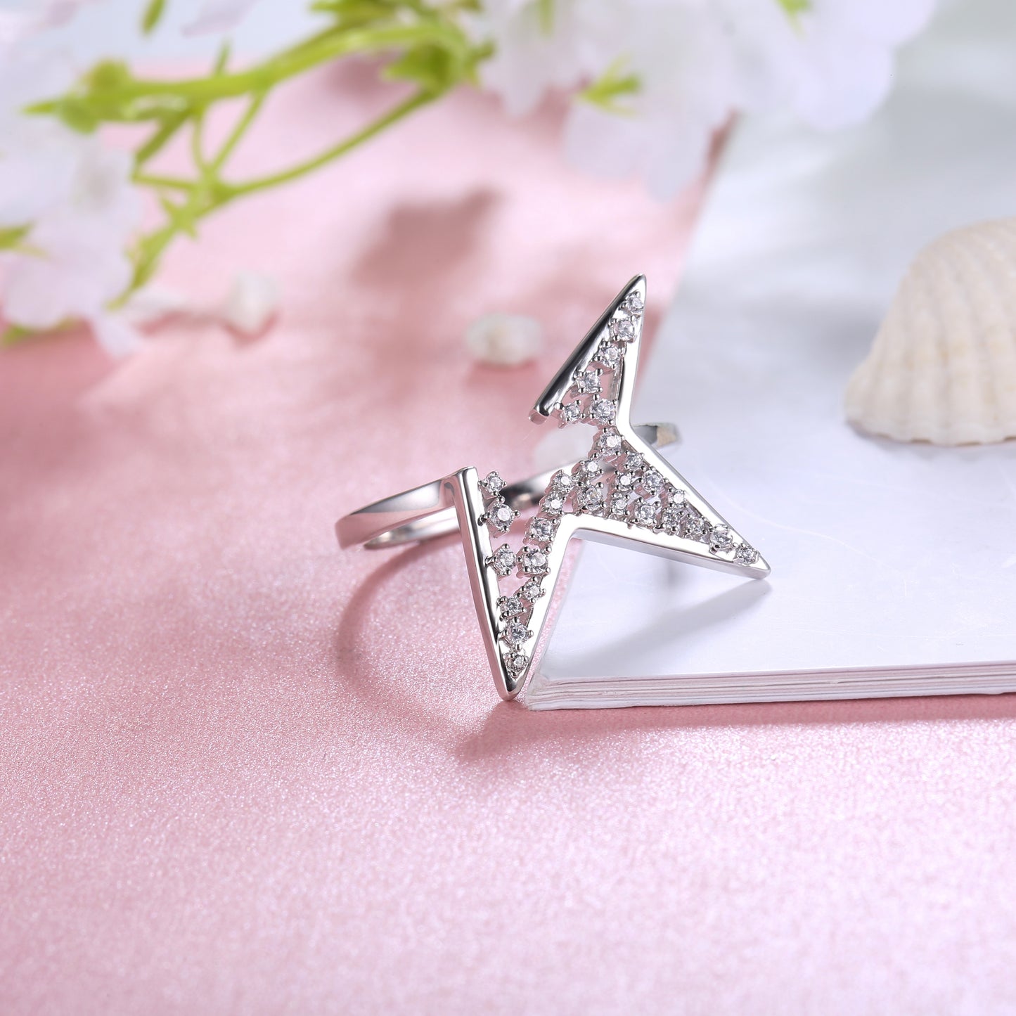 Abstract Star Three Angels Ring