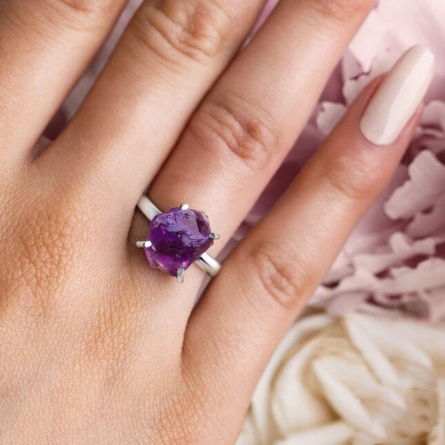 Raw Crystal Ring - Amethyst-MM-Juri Elle