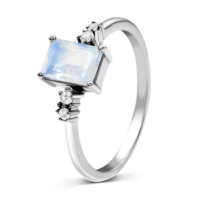 Moonstone Ring - Grazia-MM-Juri Elle