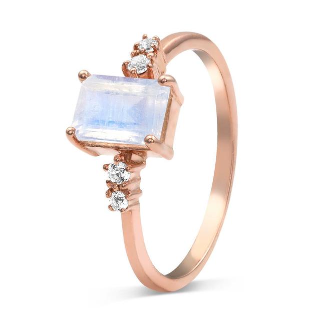 Moonstone Ring - Grazia-MM-Juri Elle