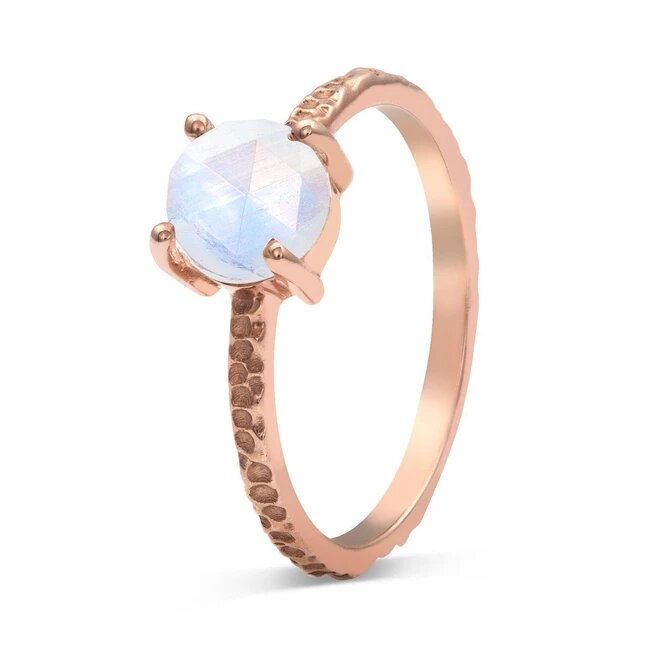 Moonstone Ring - Lusting Light-MM-Juri Elle