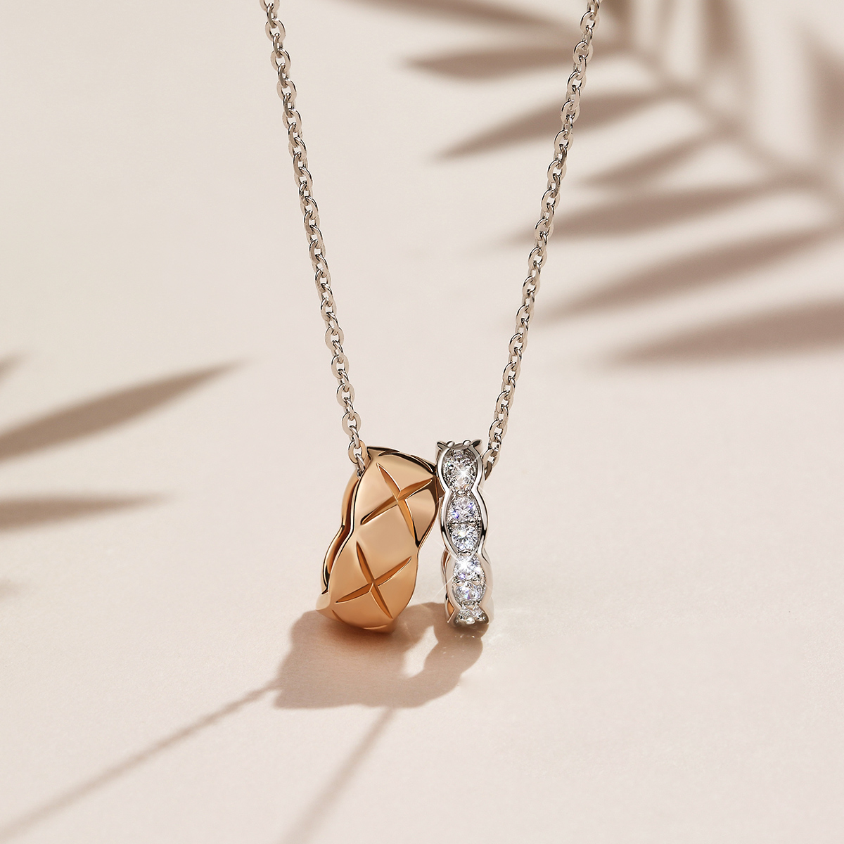 Classic Rhombic Double Ring Oath Round Cut Sterling Silver Necklace