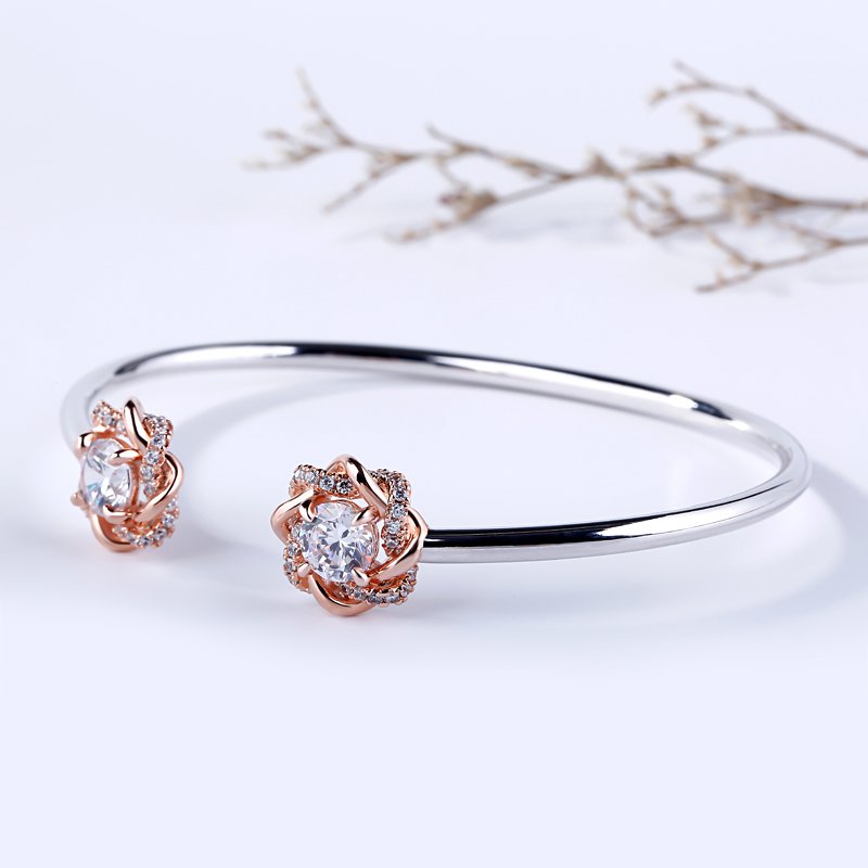 Knot of Love Bangle-JE-Juri Elle