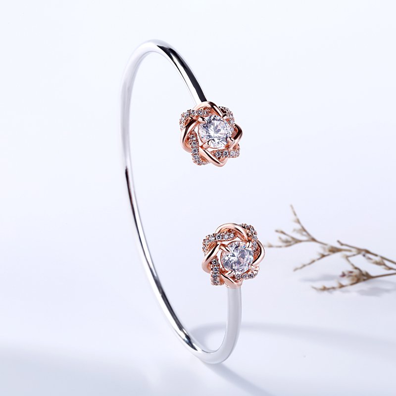 Knot of Love Bangle-JE-Juri Elle