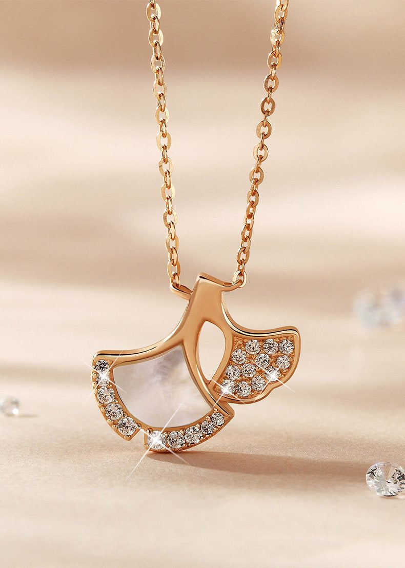 Scalloped Ginkgo Leaf Round Cut Sterling Silver Necklace