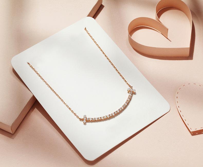 Elegant Smiley Arc Pearls Round Cut Sterling Silver Necklace