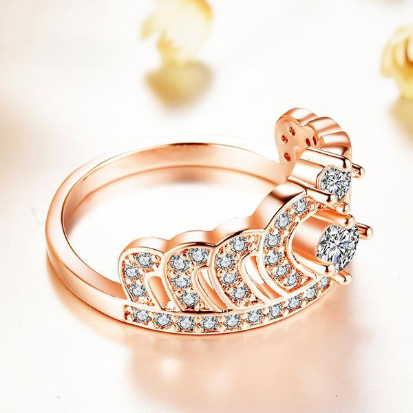 Round Cut Crown Ring