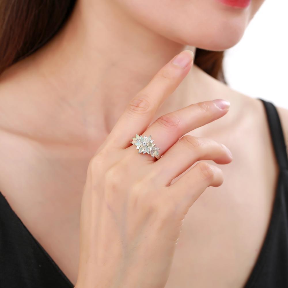 Bague en argent sterling coupe marquise fleur