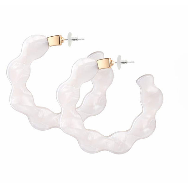 Boucles d'oreilles créoles en acrylique tacheté pour femmes bijoux bohèmes légers boucles d'oreilles en résine vague