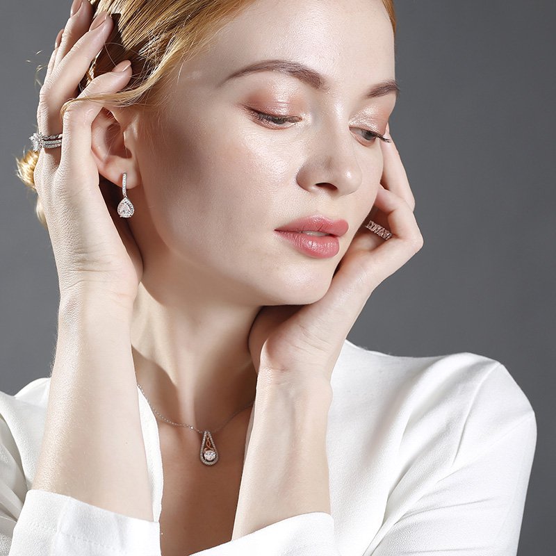 Understated Luxury Drop Earrings-JE-Juri Elle
