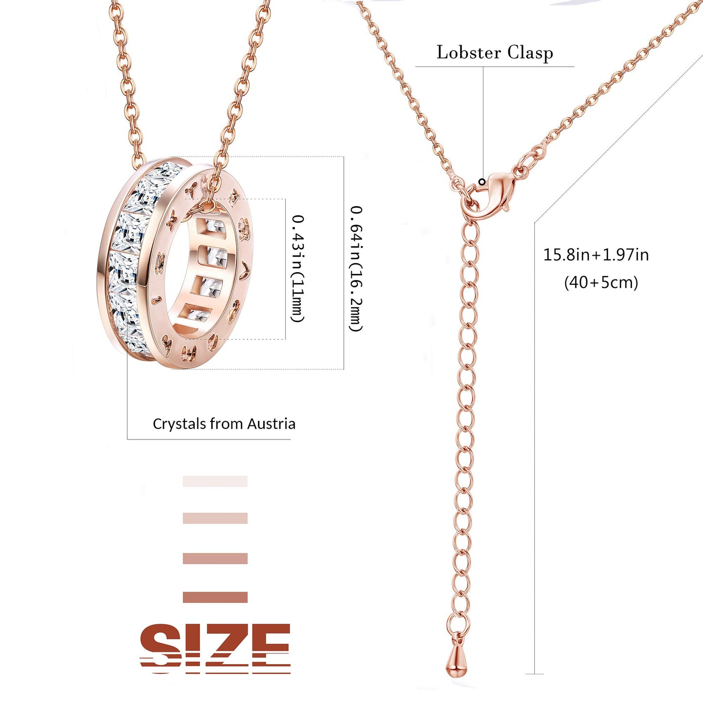 Collier pendentif cercle chiffres romains