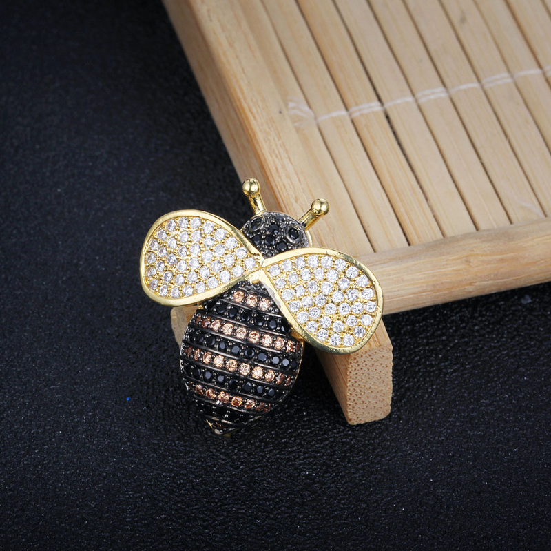 Multipurpose Bee Round Cut Alloy Brooch Necklace