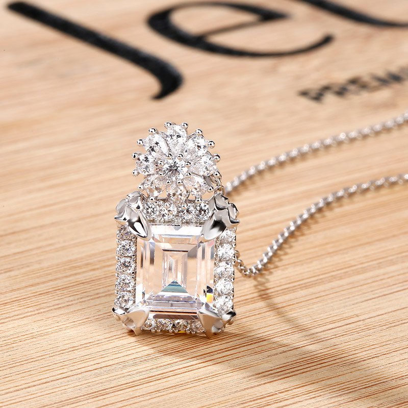Vintage Flower Halo Emerald Cut Sterling Silver Pendant Necklace-JE-Juri Elle