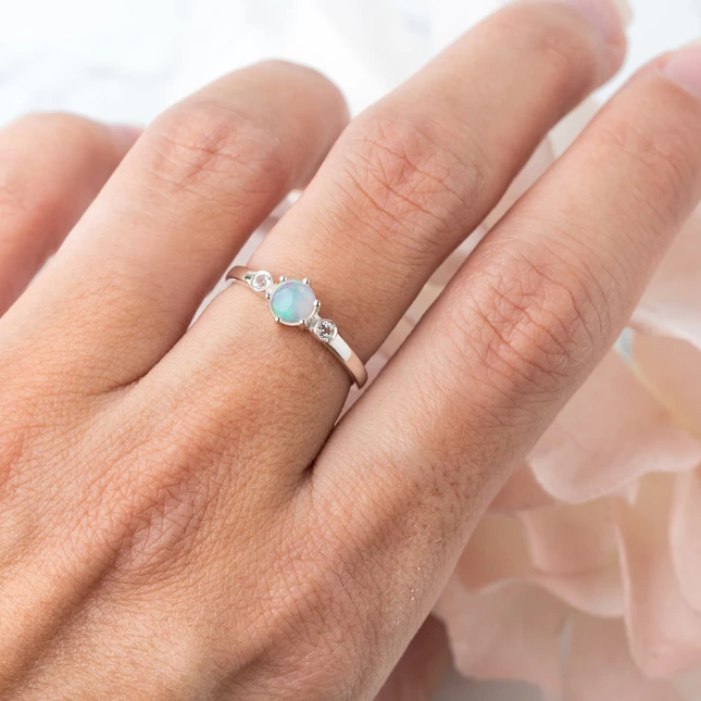 Opal Ring - Afire-MM-Juri Elle