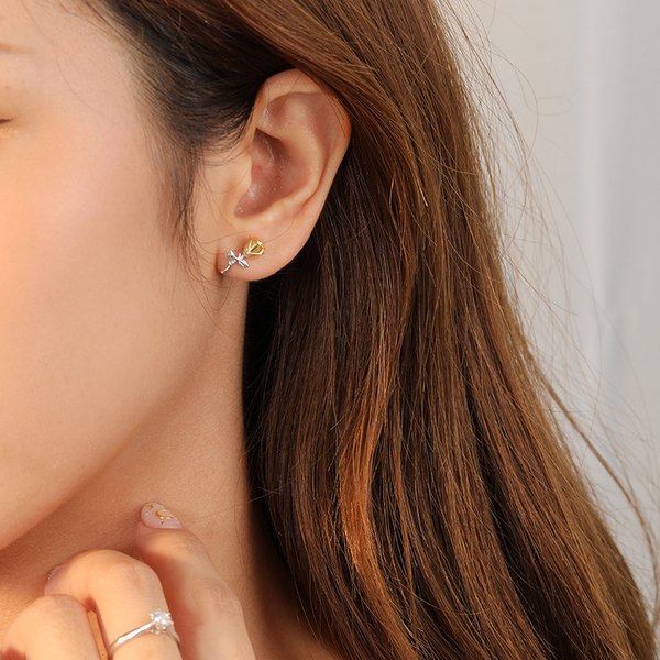Three-dimensional Rose Sterling Silver Stud Earring