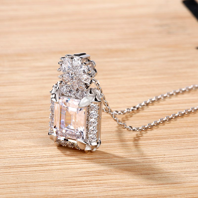 Vintage Flower Halo Emerald Cut Sterling Silver Pendant Necklace-JE-Juri Elle