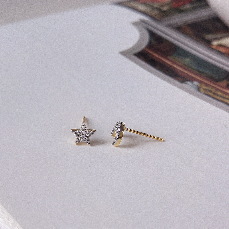 Bright Star&Moon Round Cut Sterling Silver Plated Gold Stud Earring