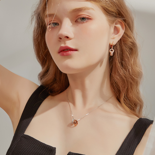 Classic Rhombic Double Ring Oath Round Cut Sterling Silver Necklace