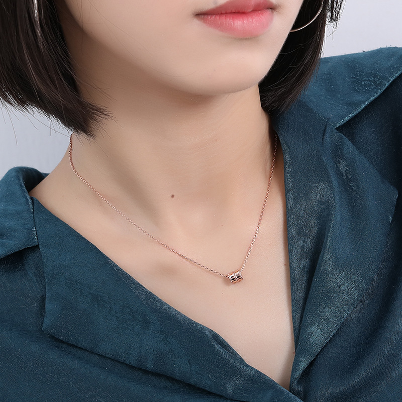 Small Waist Geometric Cylinder Sterling Silver Necklace