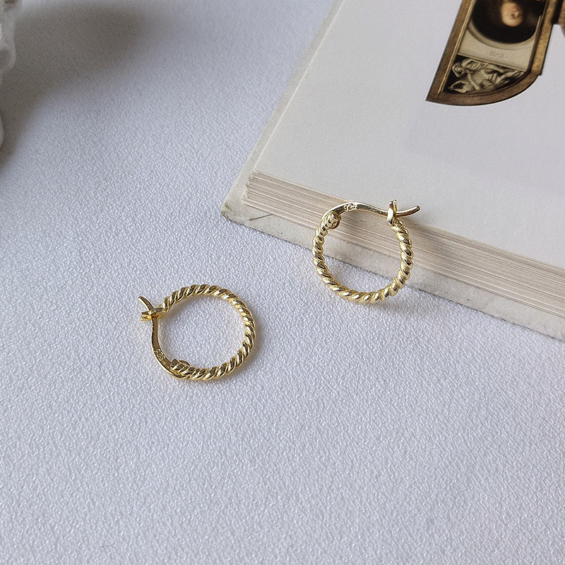 Simple Twist Sterling Silver Plated Gold Earring