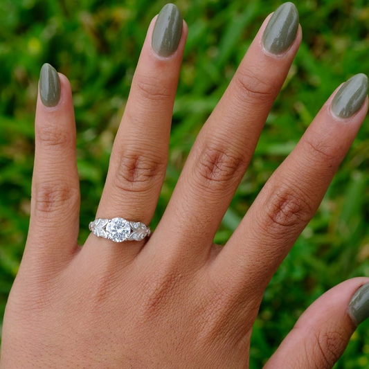 Superbe bague en argent sterling coupe ronde papillon pour femme