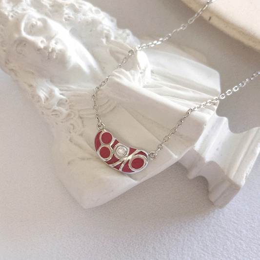 Lovesickness Round Cut Sterling Silver Plated Platinum Necklace