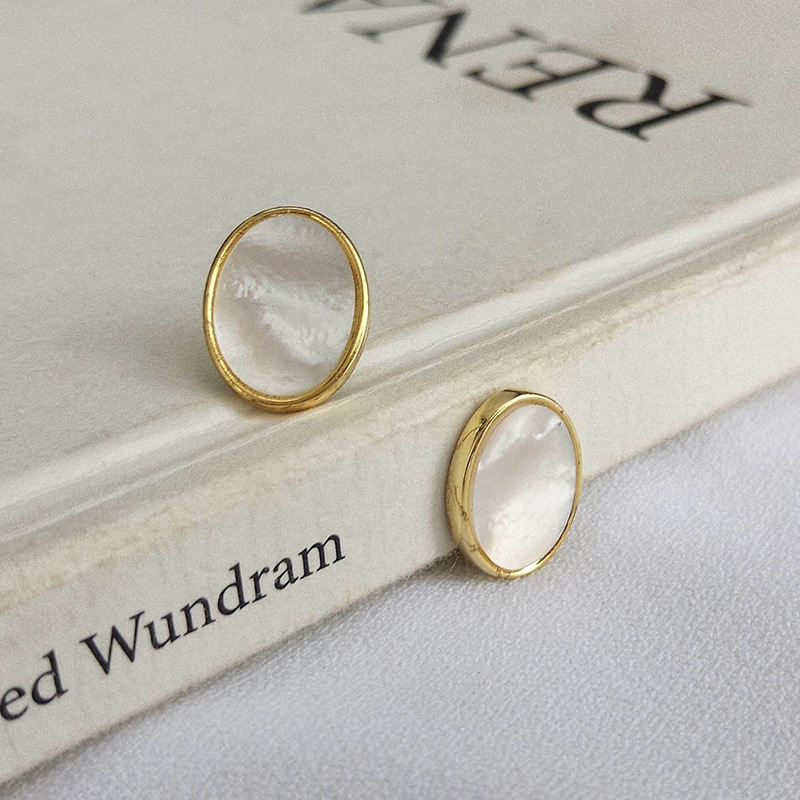 Oval White Shell Sterling Silver Plated Gold Stud Earring
