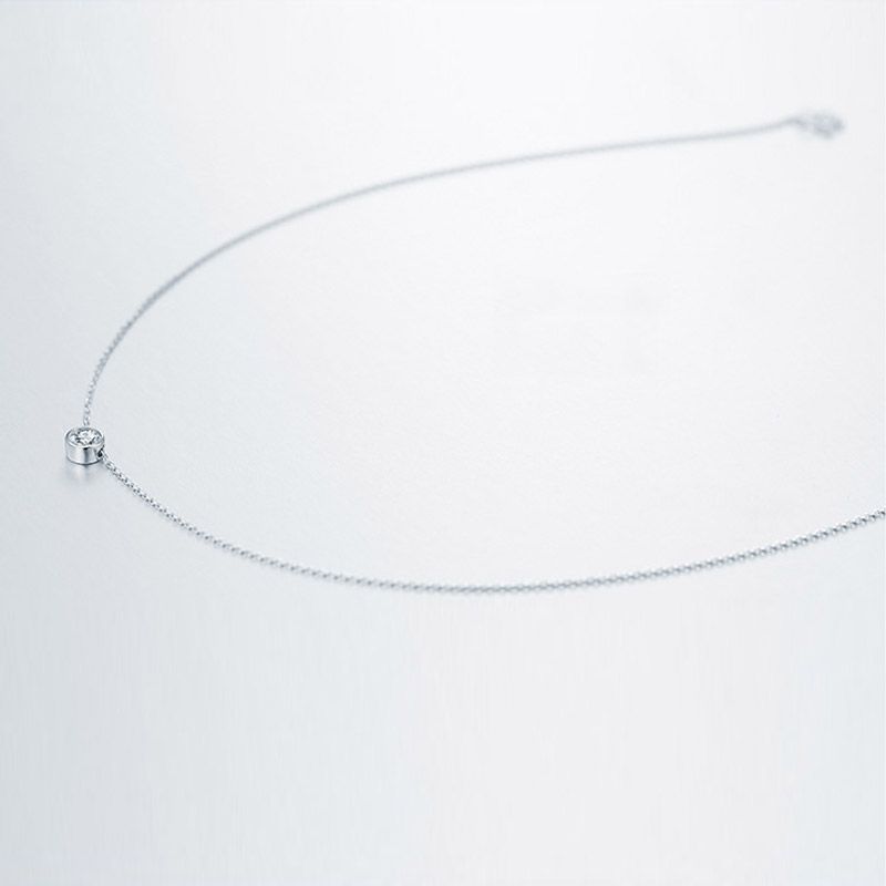 Simple Round Cut Stone Pendant Sterling Silver Necklace-JE-Juri Elle