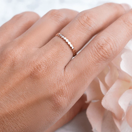 Ring - Ridged-MM-Juri Elle
