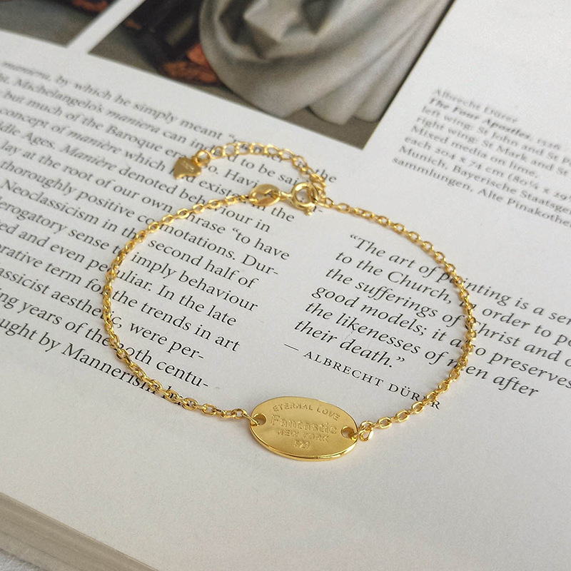 Bracelet à la mode en argent sterling plaqué or avec lettrage