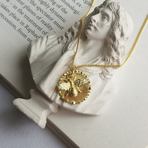 Collier en argent sterling plaqué or avec abeille stéréoscopique