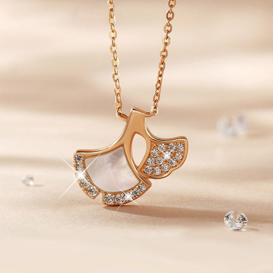 Scalloped Ginkgo Leaf Round Cut  Sterling Silver Necklace