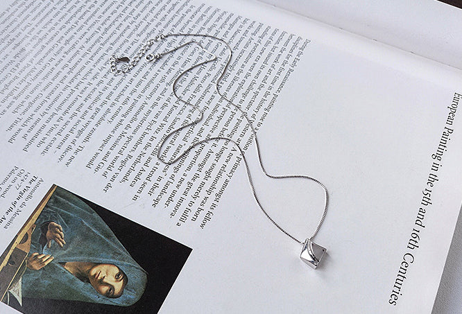 Mini Geometry Sterling Silver Plated Platinum Necklace
