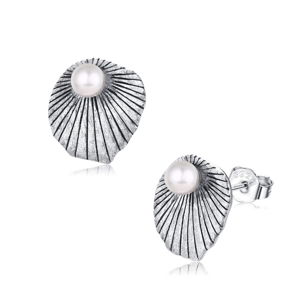 Summer Beach Shell Pearl Earrings