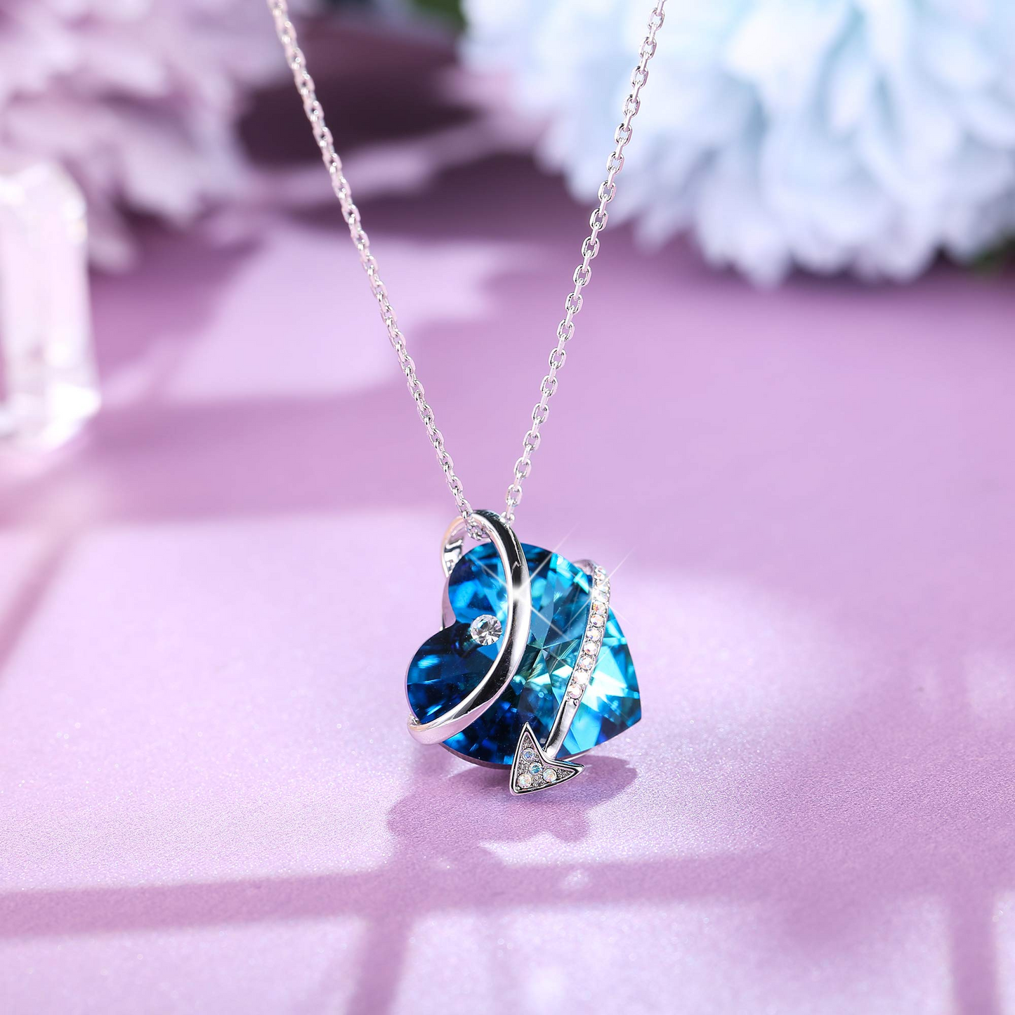 Collier Pendentif Flèche Coeur Bleu