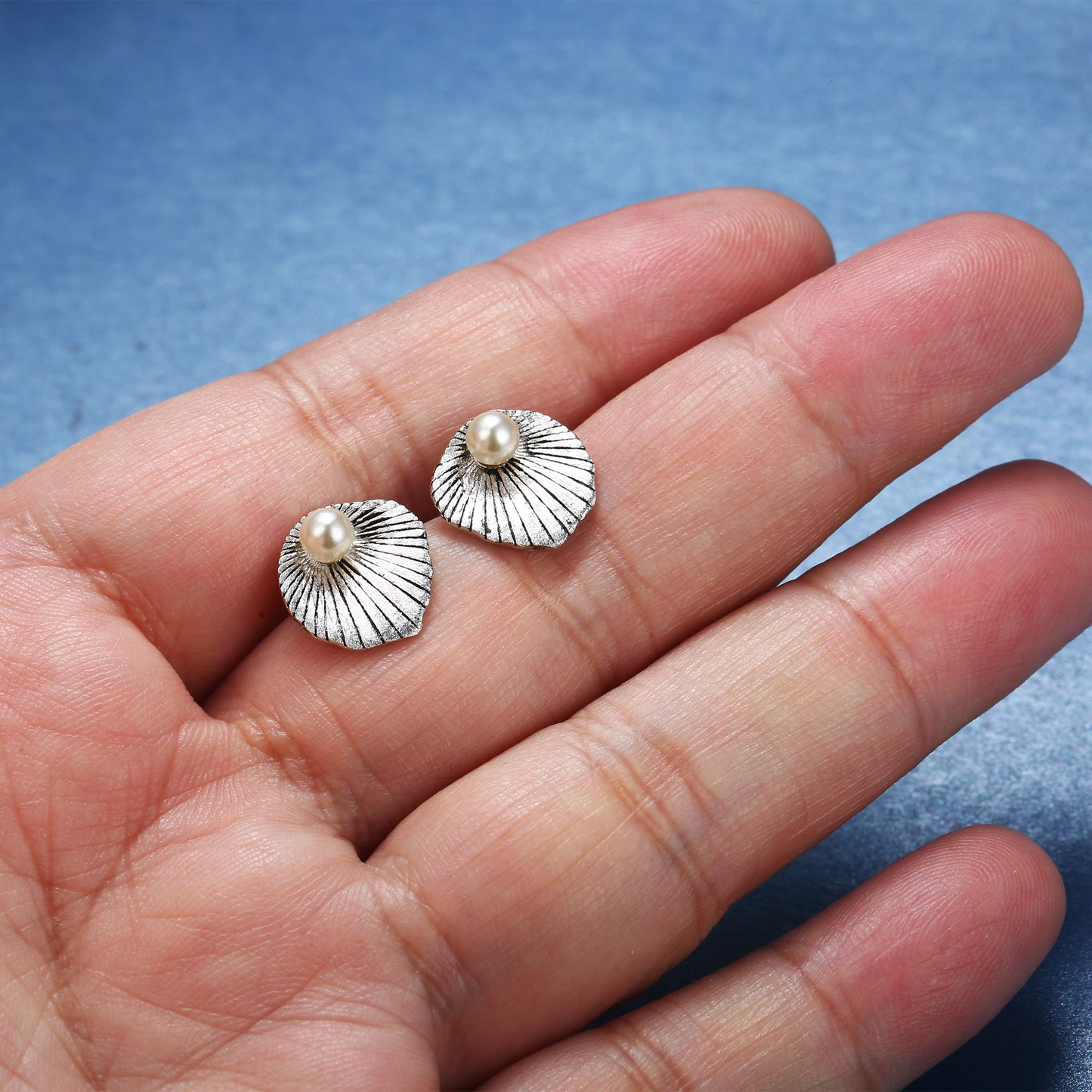 Summer Beach Shell Pearl Earrings