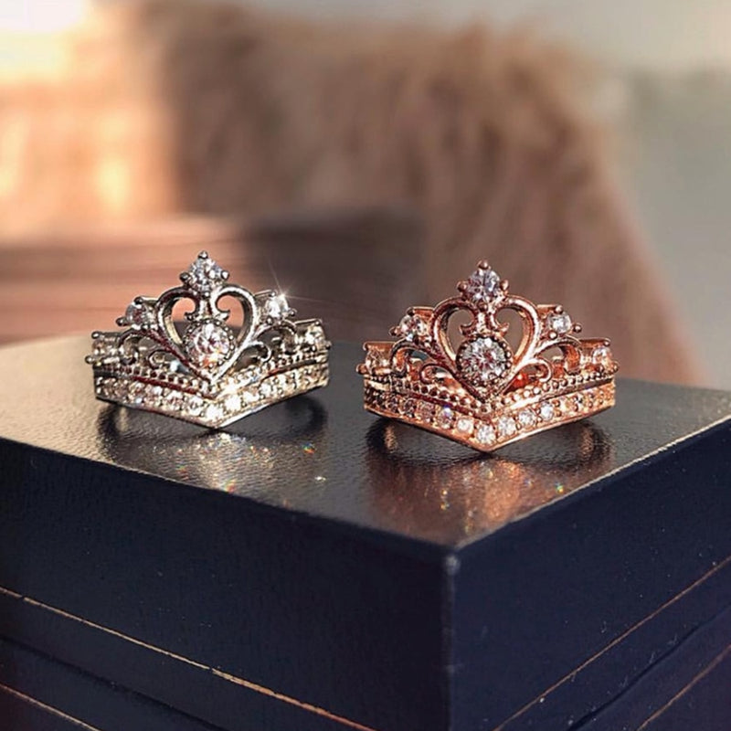 Elodie - 14K Rose Gold princess Diamond Three Stone Engagement Ring -  Wedding Bands & Co.